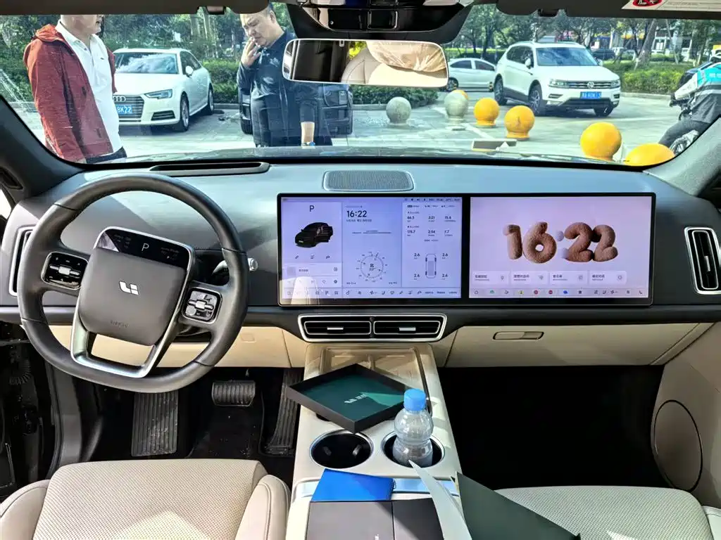 Li Auto L6 2024 Pro