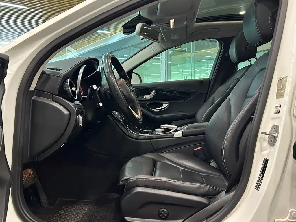 Mercedes-Benz C-Class 2017 Facelift C 180 L Fashion Sports Edition