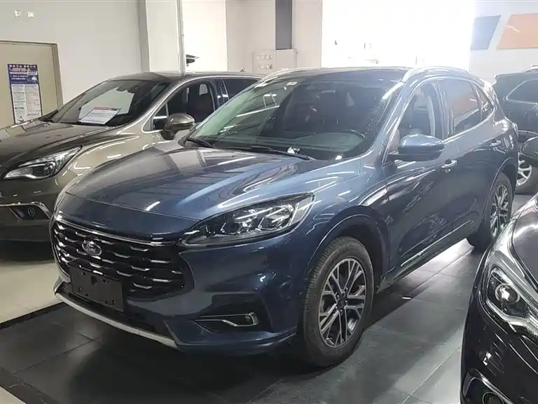 Ford Escape 2020 EcoBoost 245 Titanium AWD