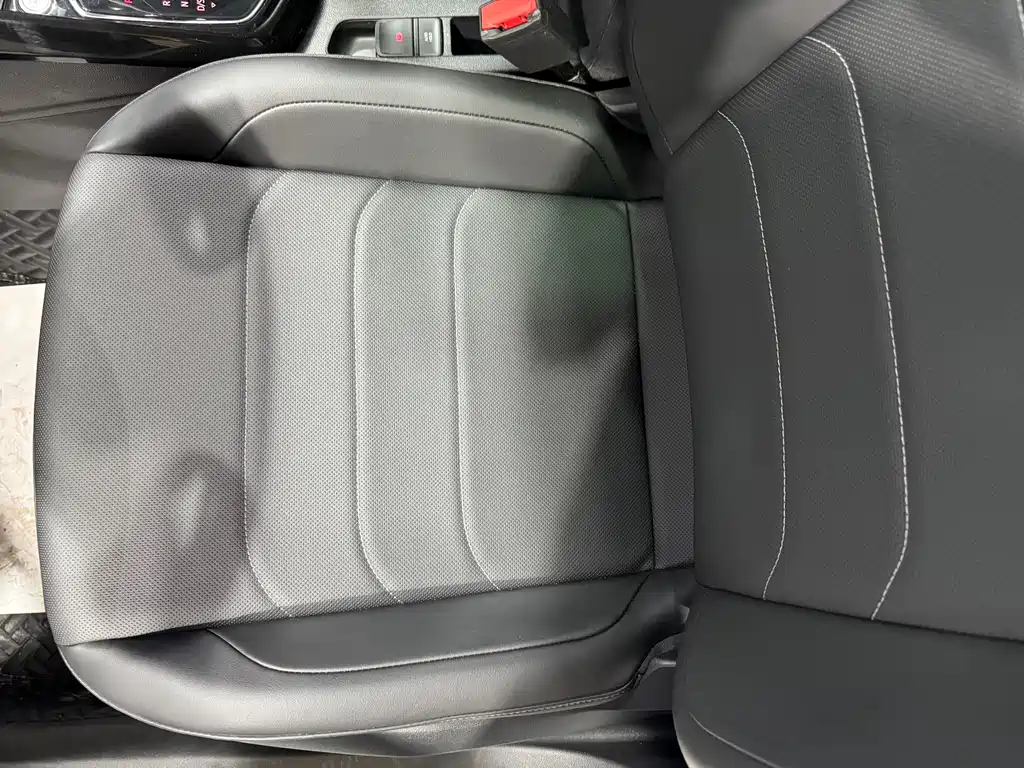 Jetta VS7 2022 Black Edge Edition 1.4T Automatic Glory Pro