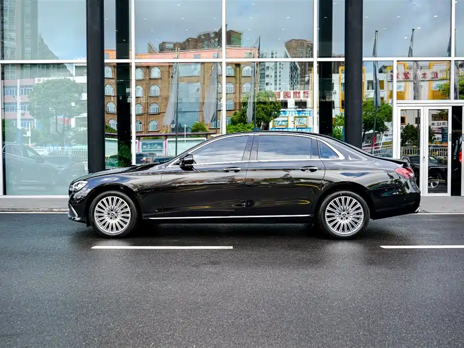 Mercedes-Benz E-Class 2022 E 300 L Luxury Model