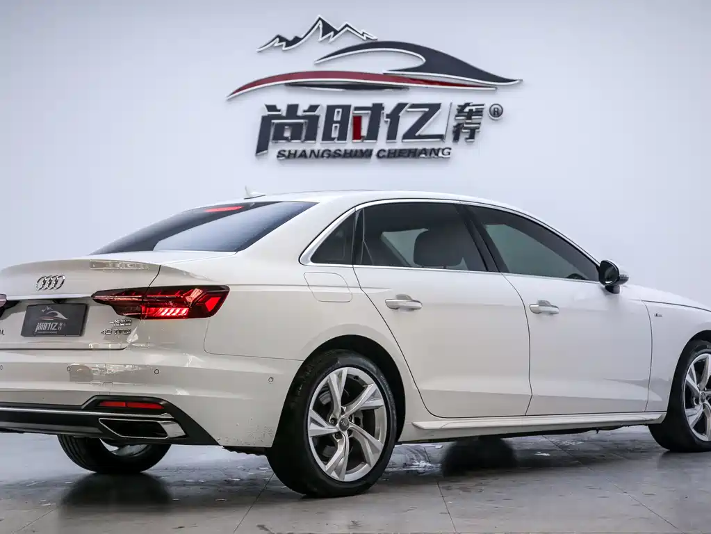 Audi A4L 2020 40 TFSI Luxury