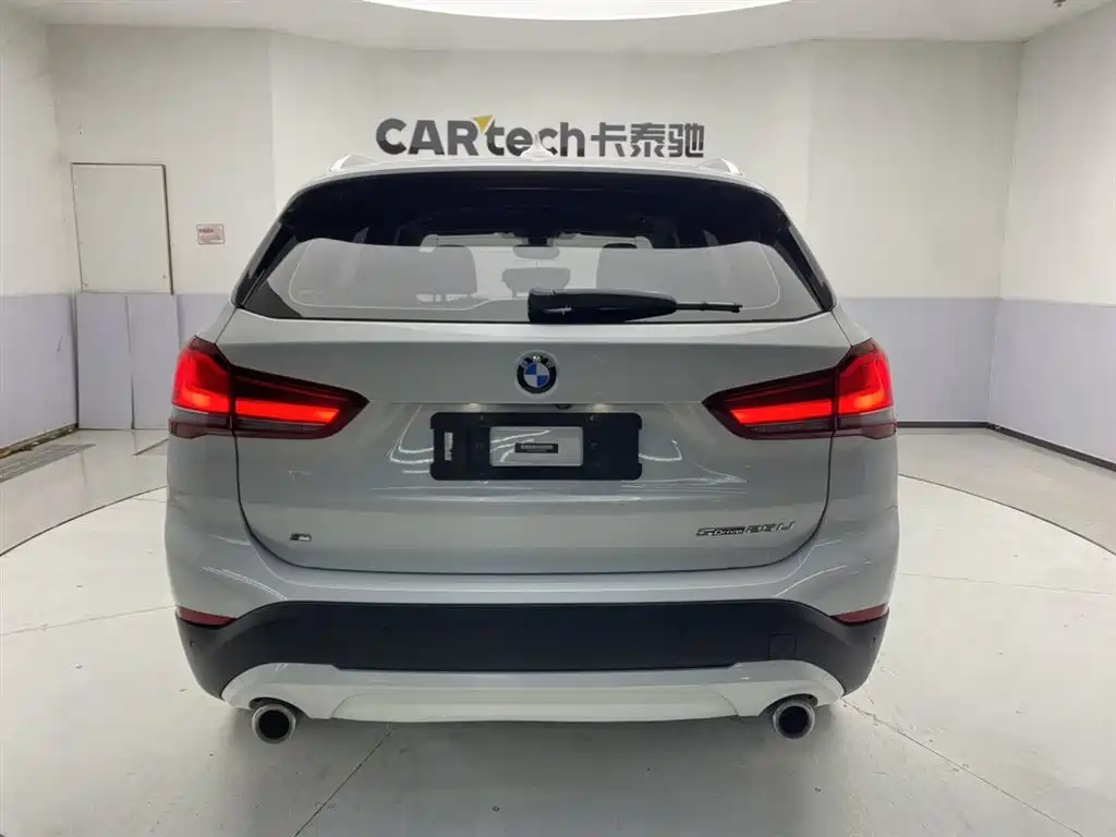 BMW X1 2020 sDrive25Li Leading Edition