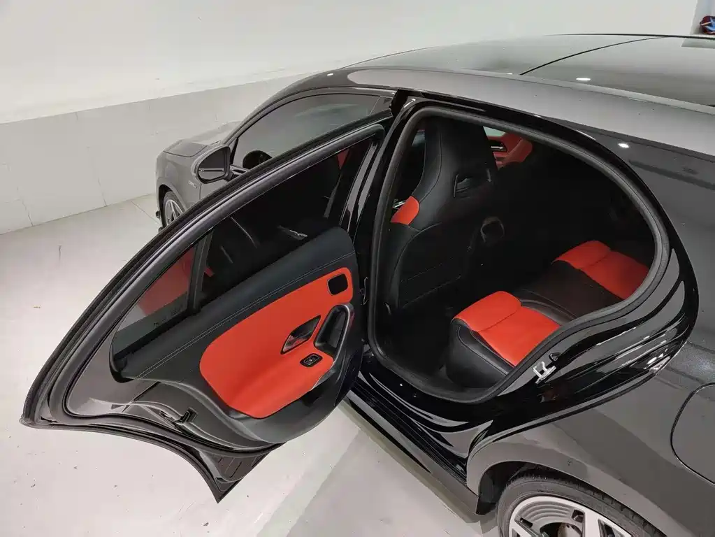 Mercedes-Benz A-Class AMG 2024 AMG A 35 4MATIC