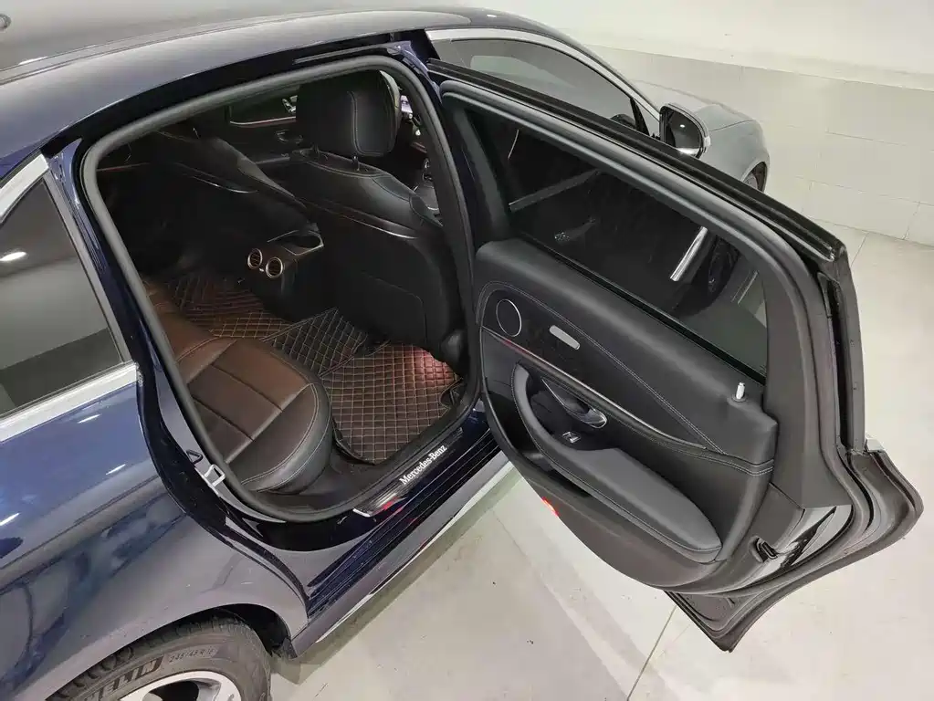 Mercedes-Benz E-Class 2019 E 260 L Sport