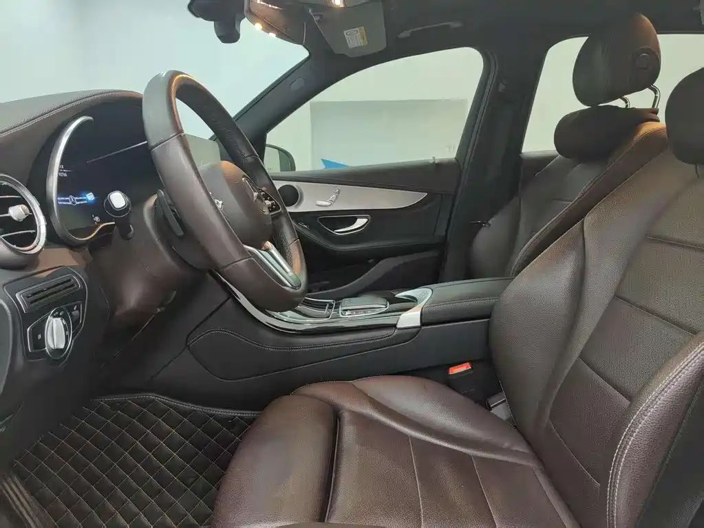 Mercedes-Benz GLC 260 L 4MATIC Sport (2020 Facelift)
