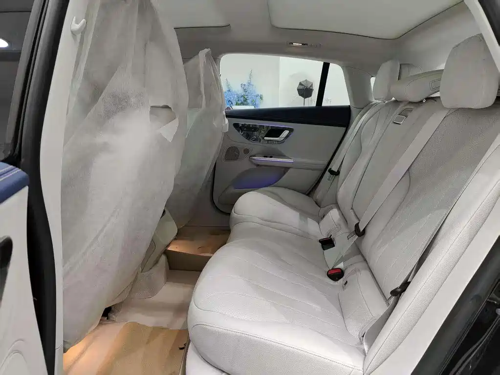 Mercedes-Benz EQE 500 4MATIC Pioneer Edition 2025