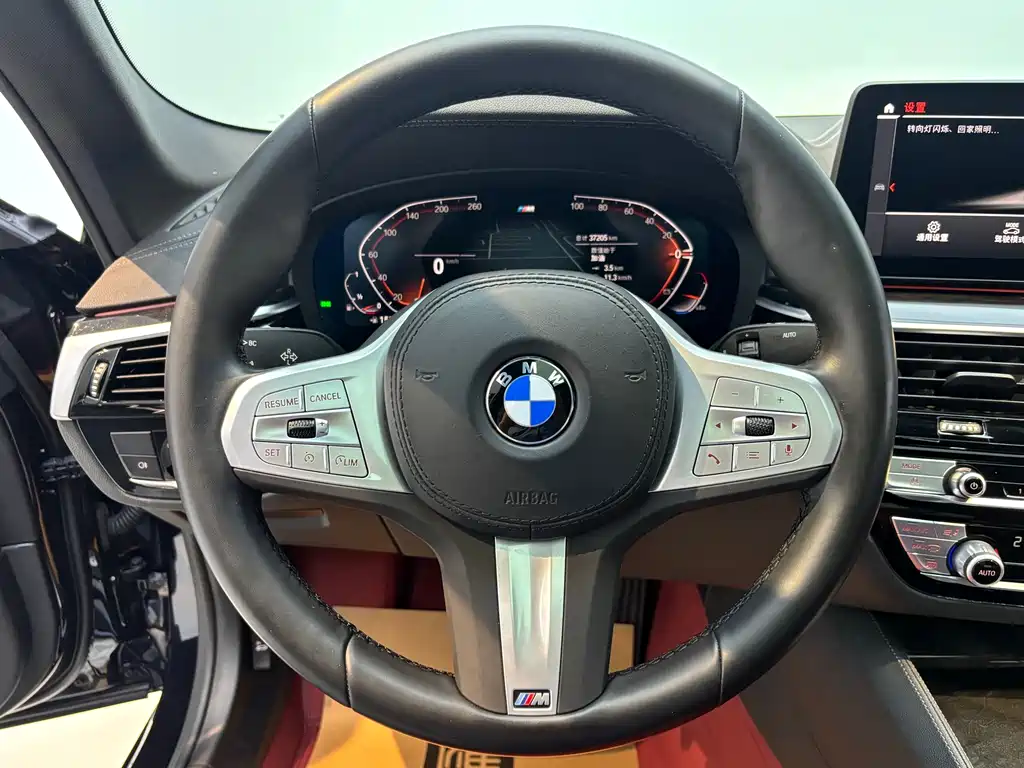 BMW 5 Series 2022 525Li M Sport