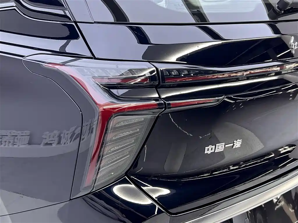 Hongqi HS3 PHEV 2024 115km Power Edition