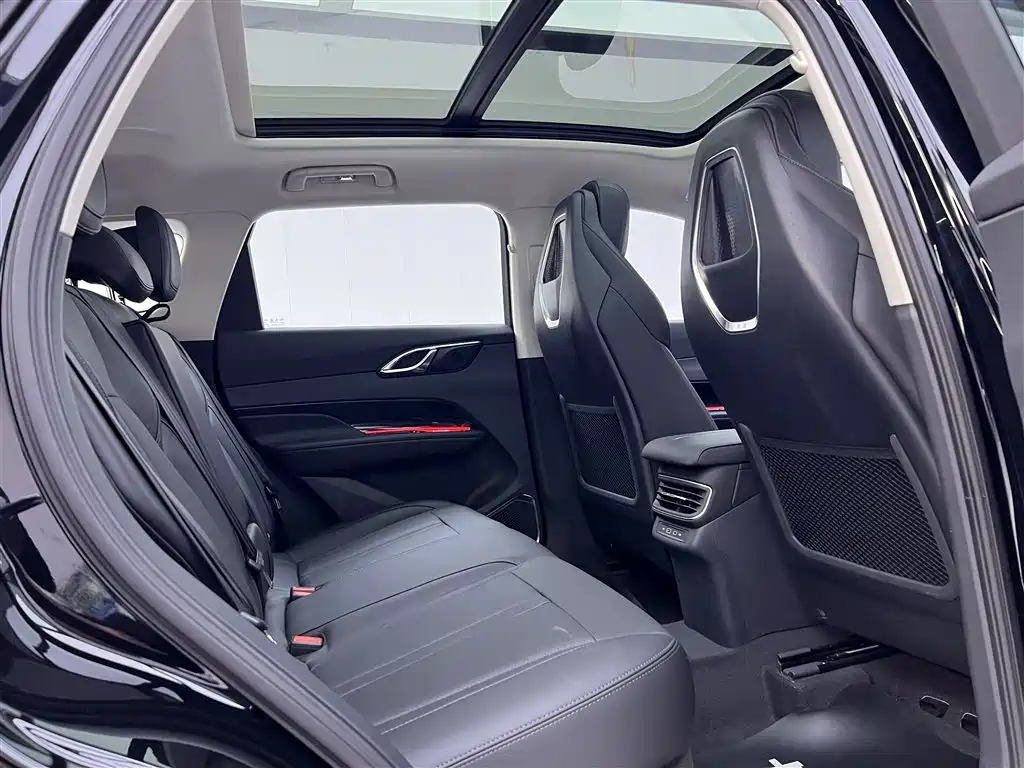 Hongqi HS3 PHEV 2024 115km