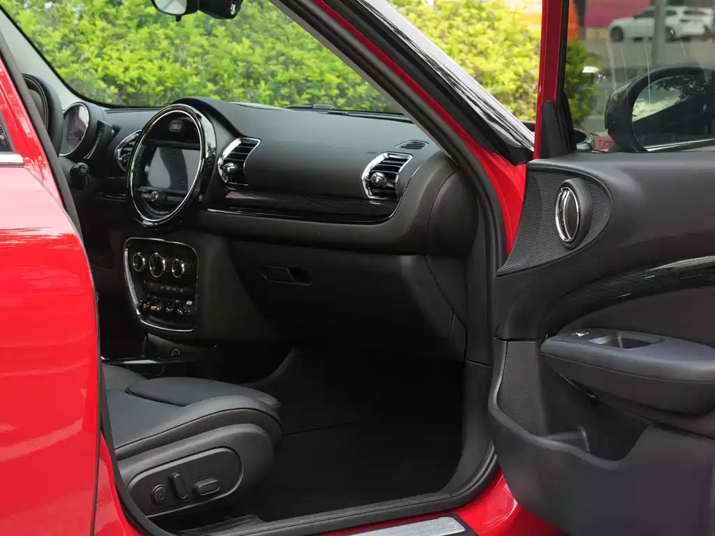 MINI CLUBMAN 2019 1.5T COOPER
