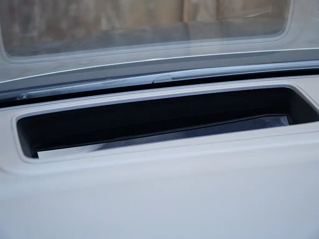 Zeekr 009 2024 Six-Seat Executive Edition AWD 108kWh