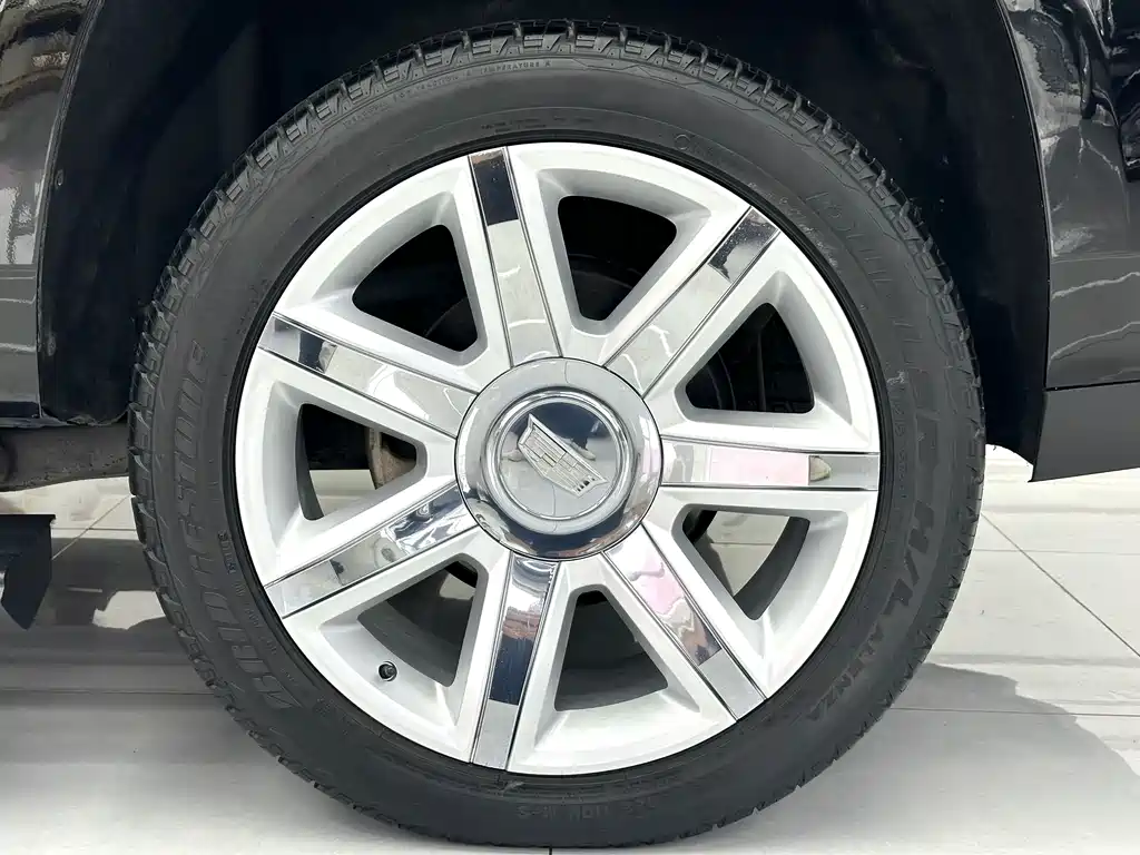 Cadillac Escalade ESV Platinum 2017 6.2L