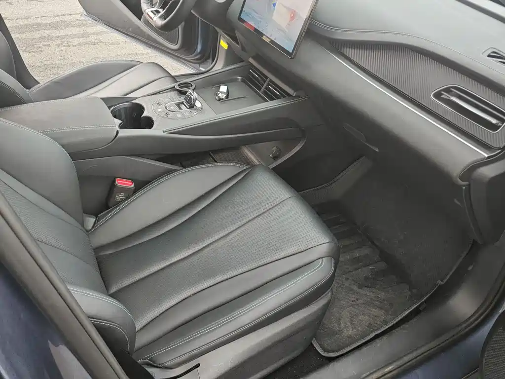 BYD Seal 06 DM-i 80KM Luxury 2024