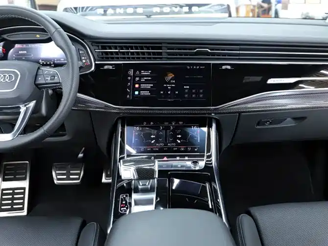 Audi SQ7 2024 4.0 TFSI Dark Knight Edition
