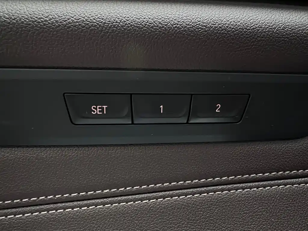 BMW 5 Series 2020 525Li M Sport Package