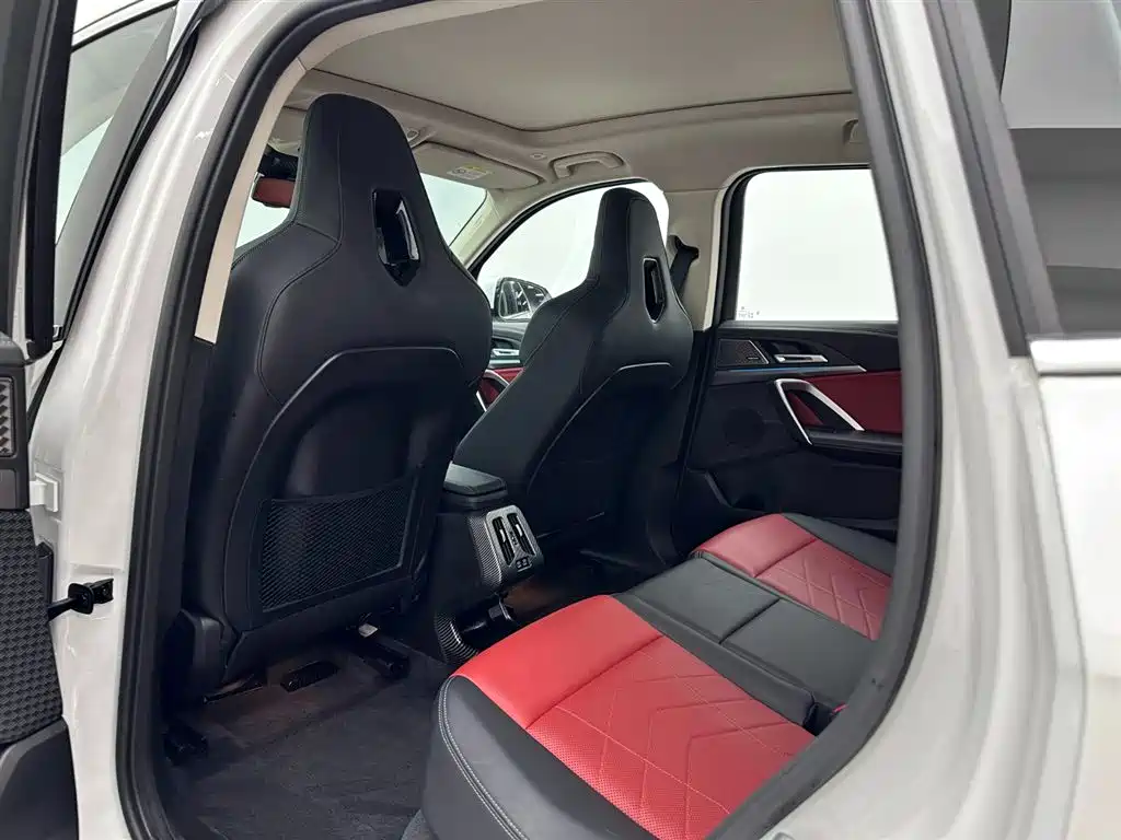 BMW iX1 2023 xDrive30L M Sport Package