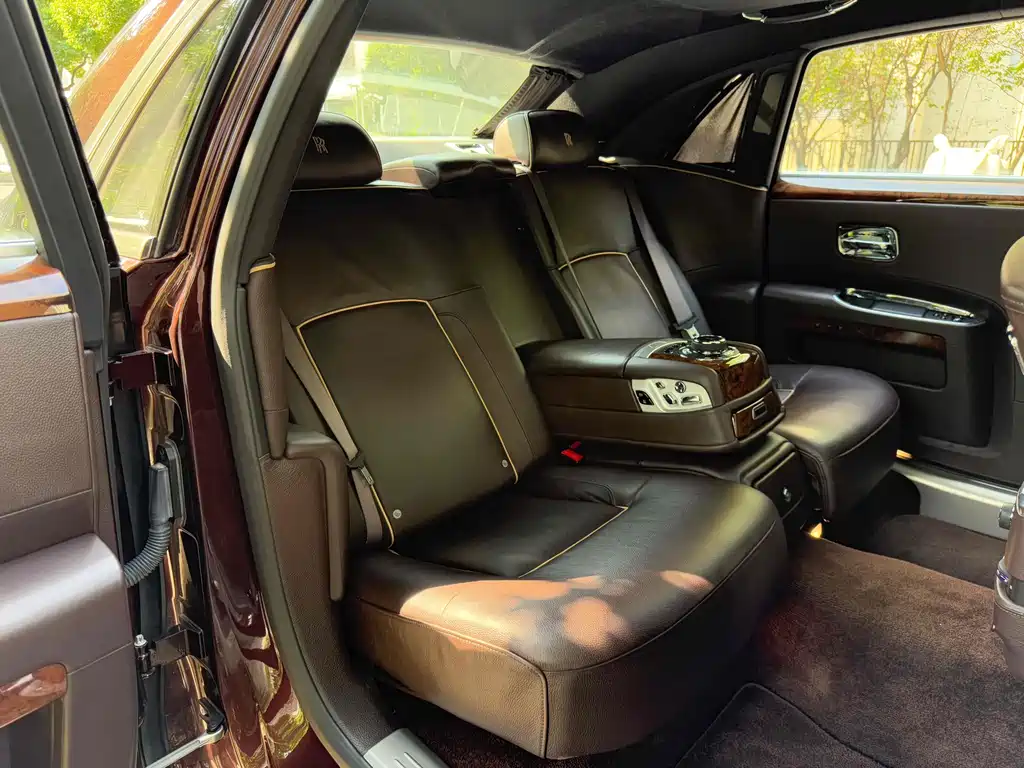 Rolls-Royce Ghost Extended 2014 6.6T