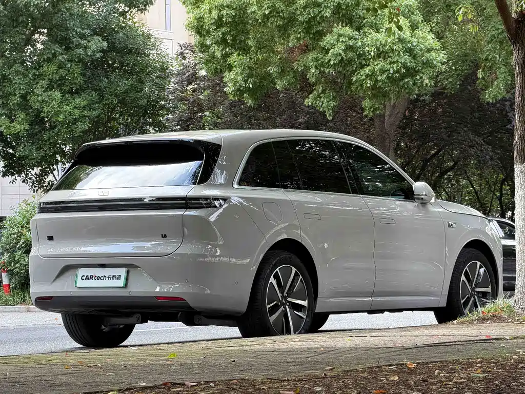 Li Auto L6 2024 Pro