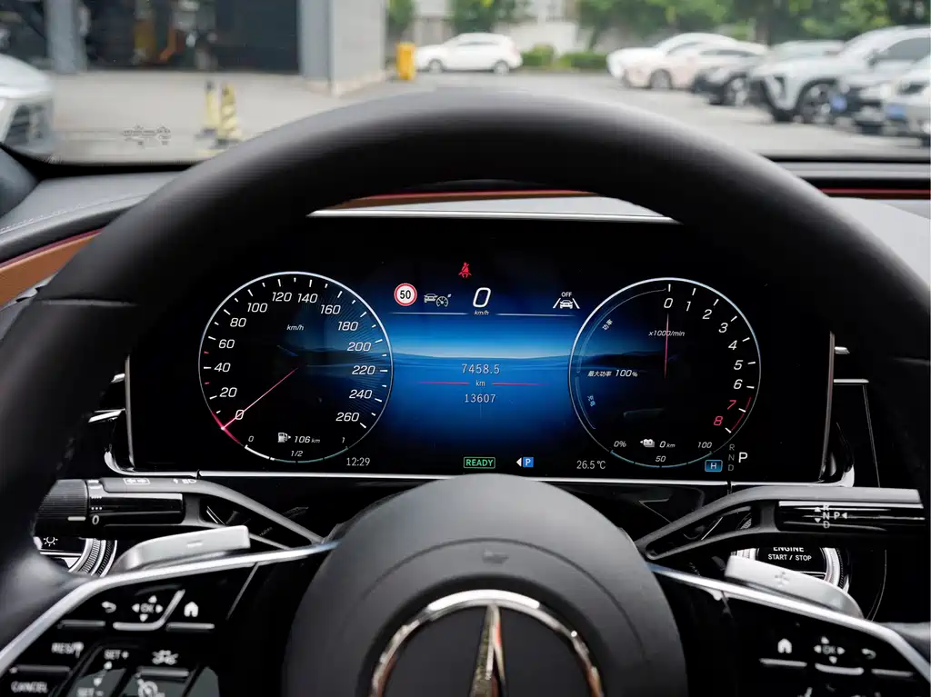 Mercedes-Benz E 350 e L Plug-in Hybrid Sedan