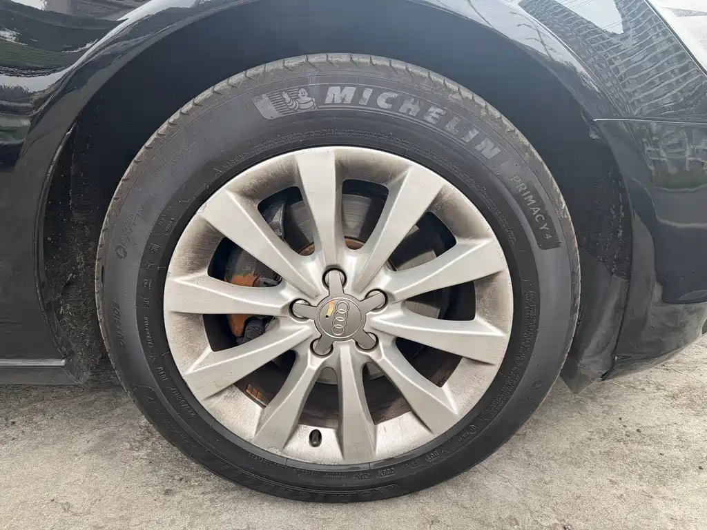 Audi A6L 2015 TFSI Million Edition Smart Lead