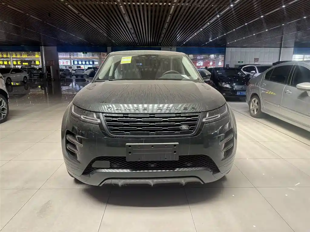 Range Rover Evoque L SE 2026