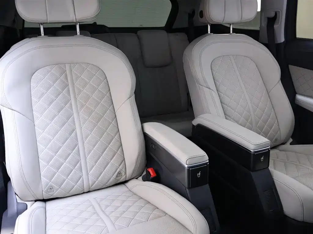 Audi Q6 2023 45 TFSI quattro Qiyun Edition Yulin Package
