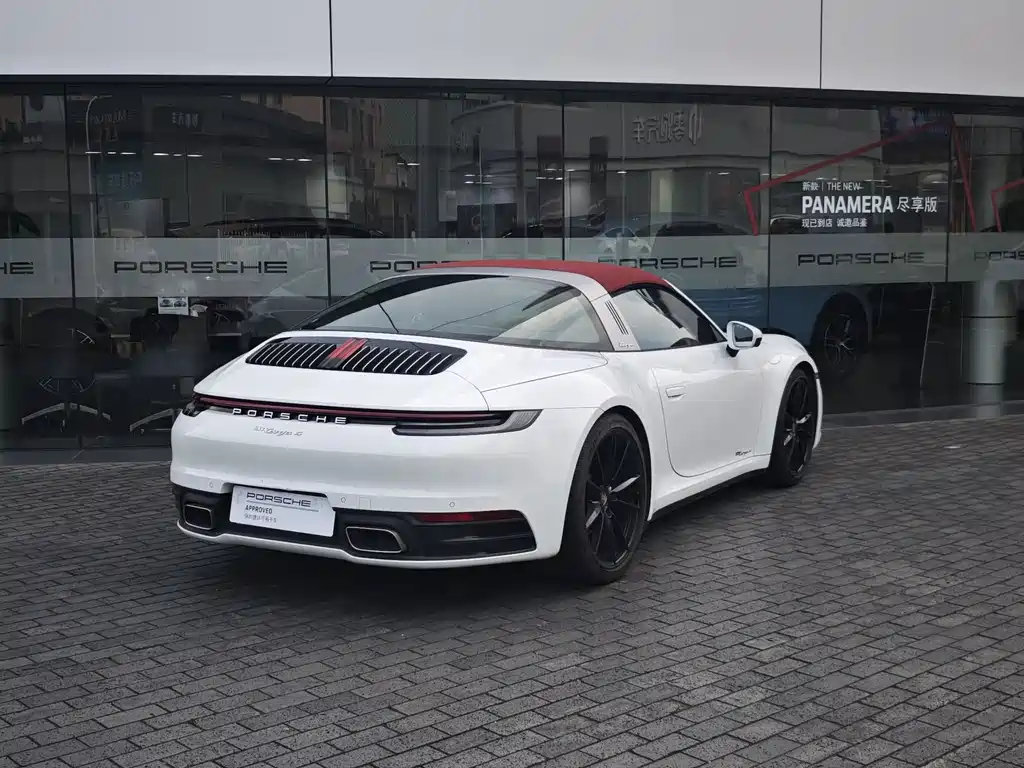 Porsche 911 Targa 4