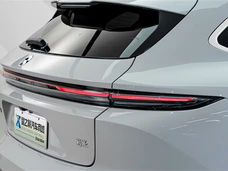 NIO ET5T 2025 75kWh Touring
