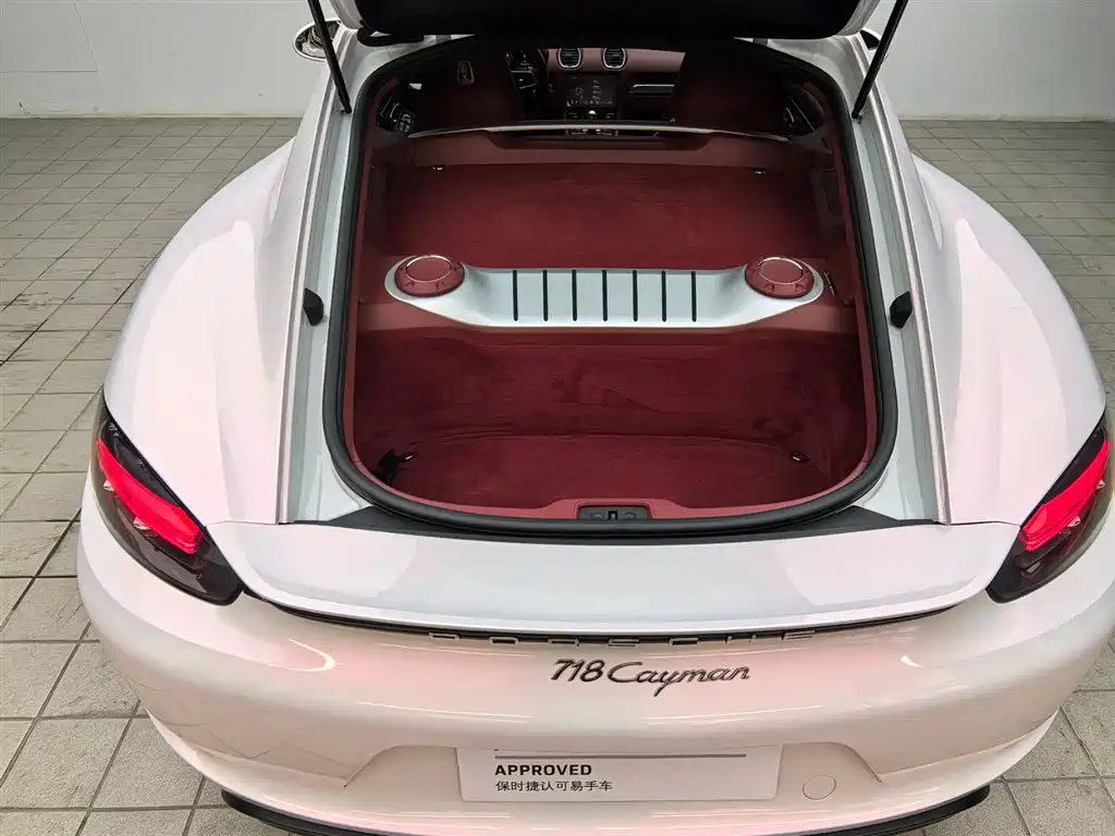 Porsche 718 Cayman 2.0T 2022