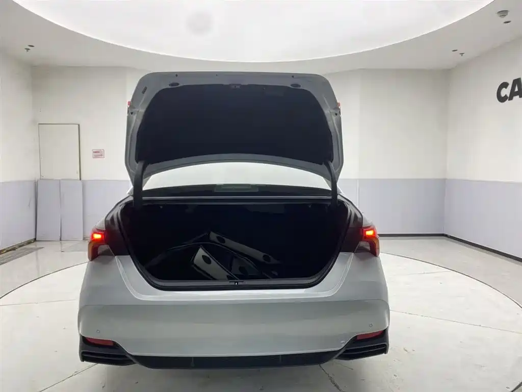 Avalon 2023 Hybrid 2.5L XLE Premium Edition