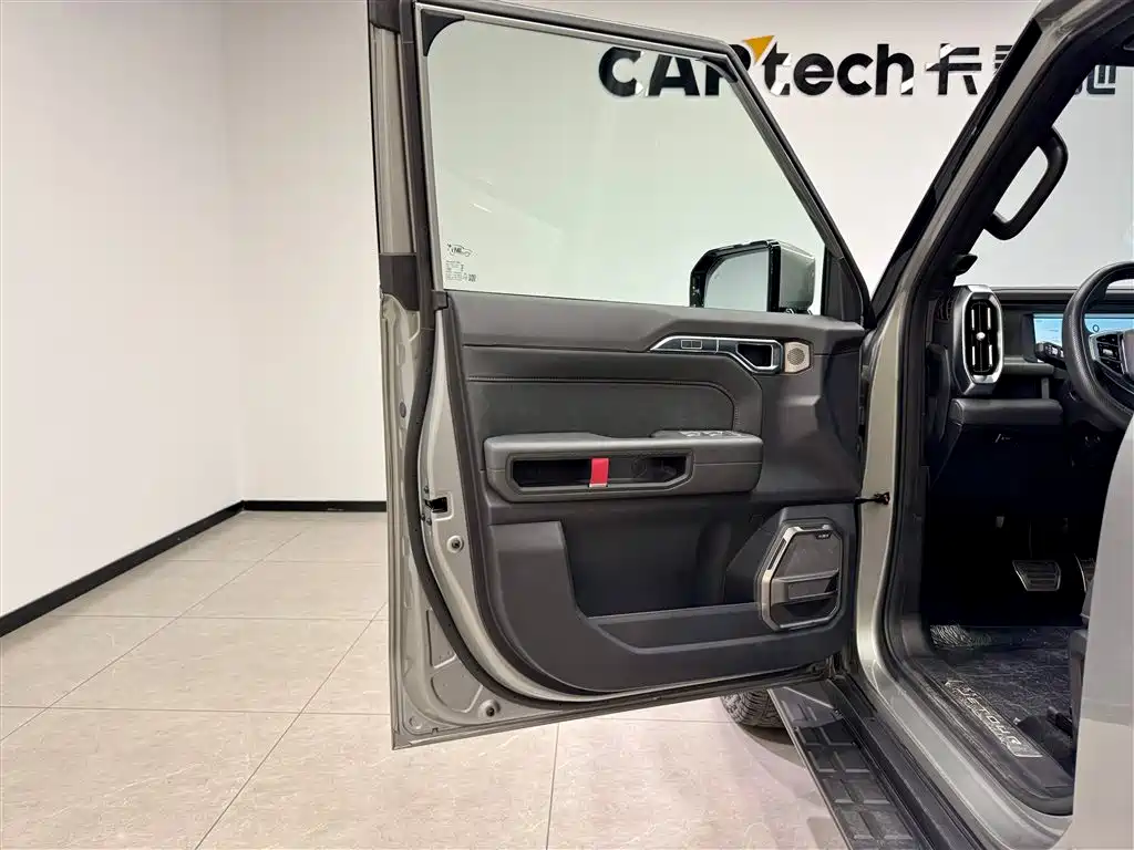 Jetour Traveller 2023 2.0T AWD Cross PRO+