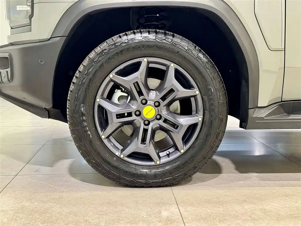Jetour Traveller 2023 2.0T AWD Cross PRO+