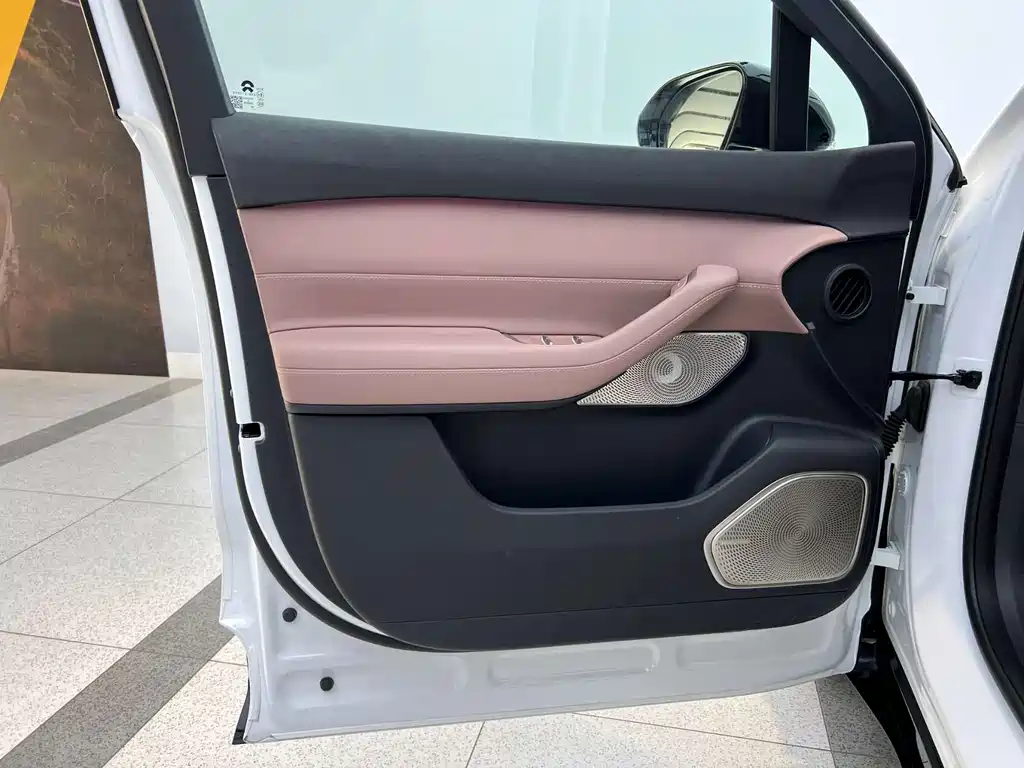 NIO EC6 2025 75kWh