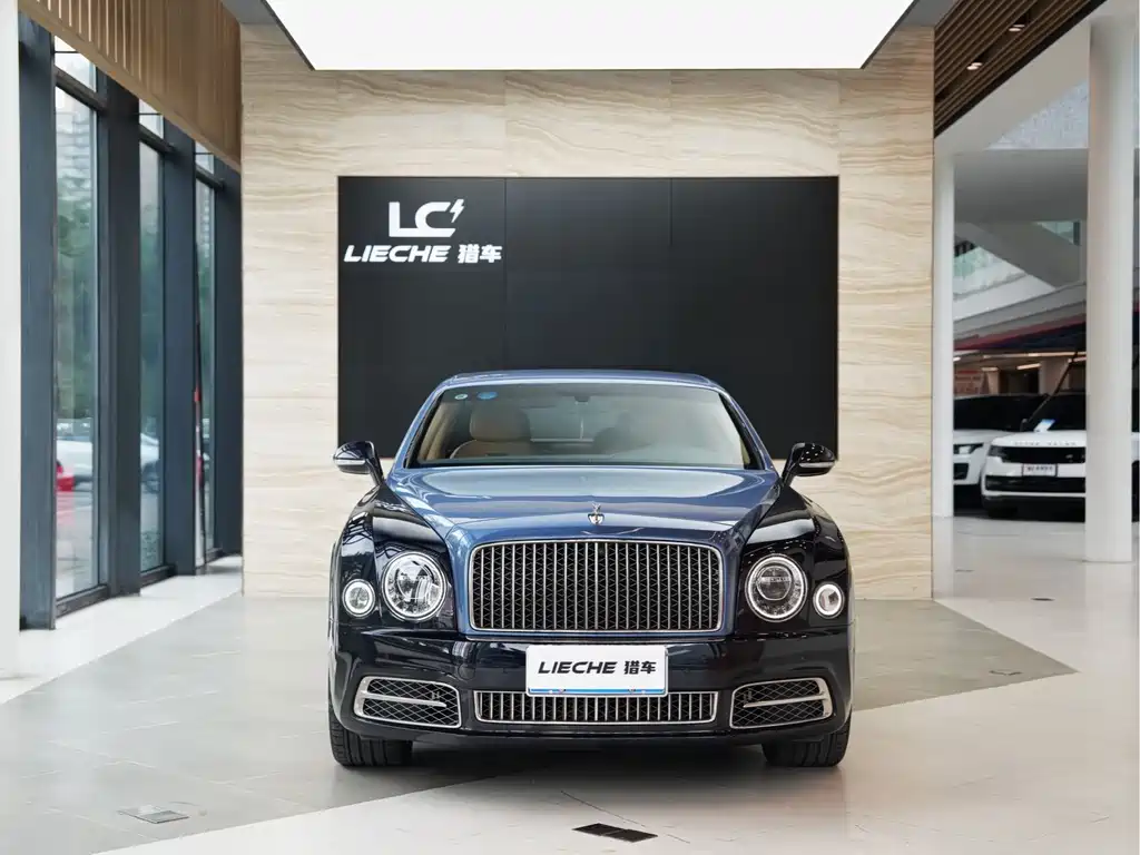 Bentley Mulsanne 2017 6.8T Extended Wheelbase