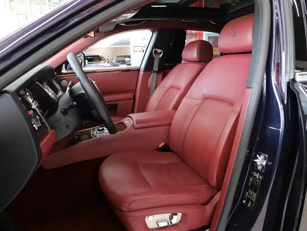 Rolls-Royce Ghost 2010 6.6T
