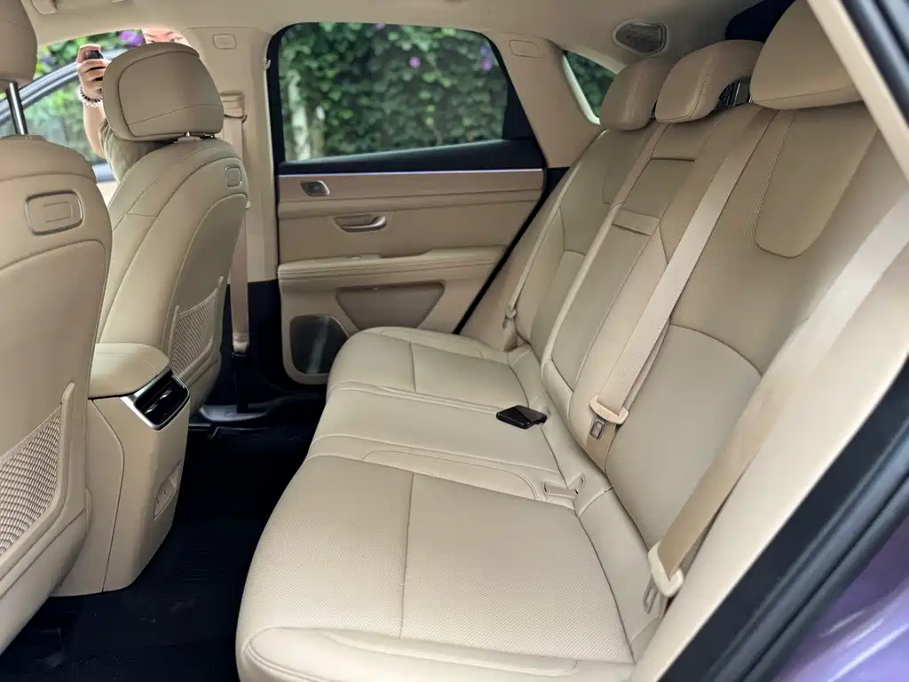 AITO M5 2025 EREV Ultra AWD