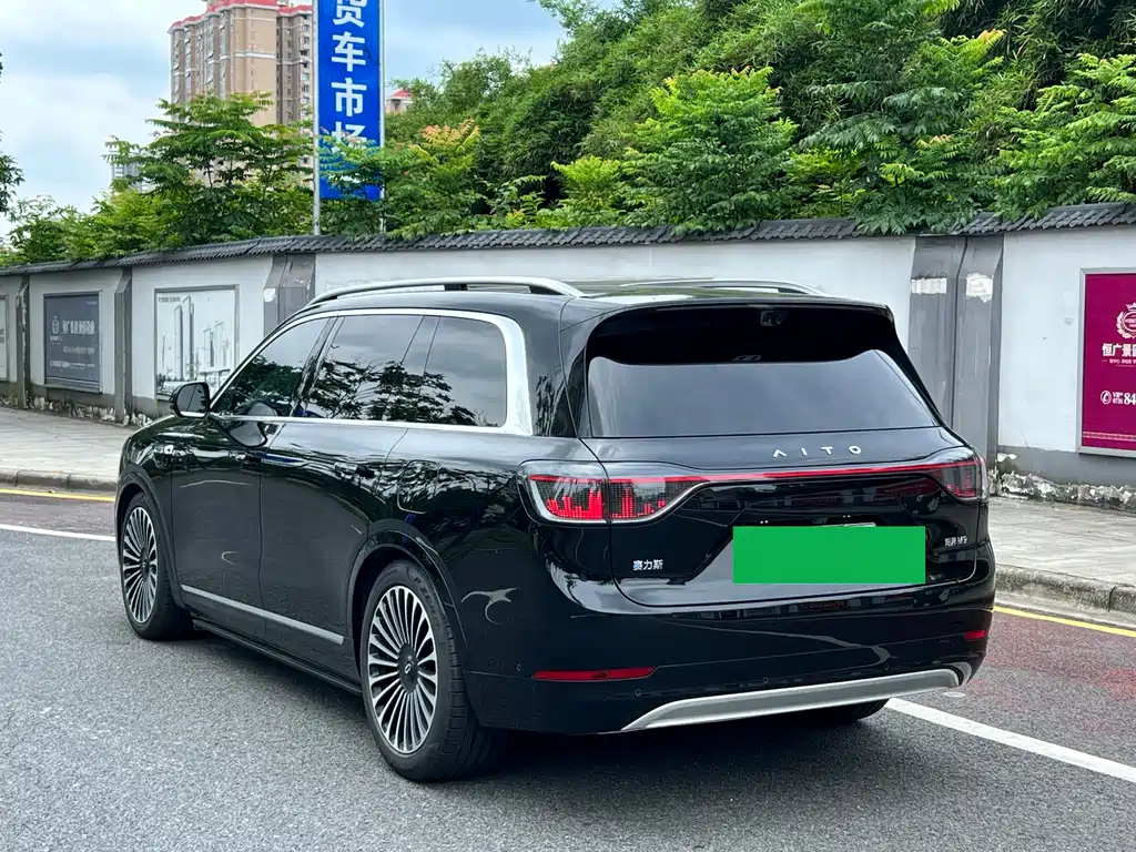 AITO M9 2025 Extended Range Max 52kWh 6-Seater (192-line LiDAR)