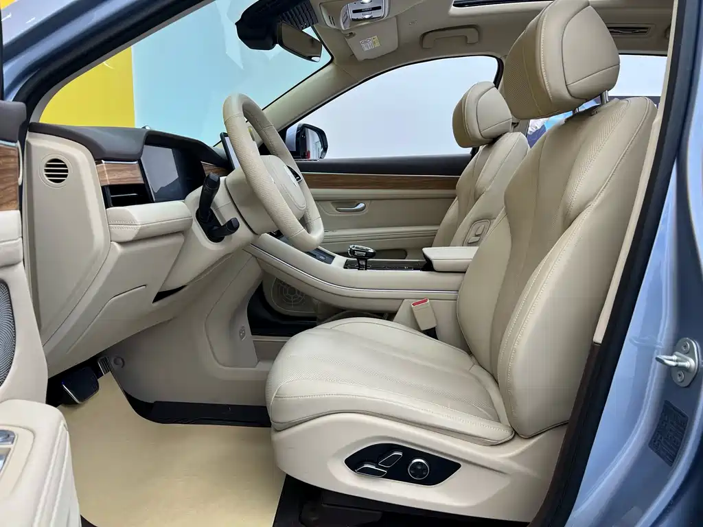 AITO M7 2024 1.5T RWD Plus Edition 5-Seater