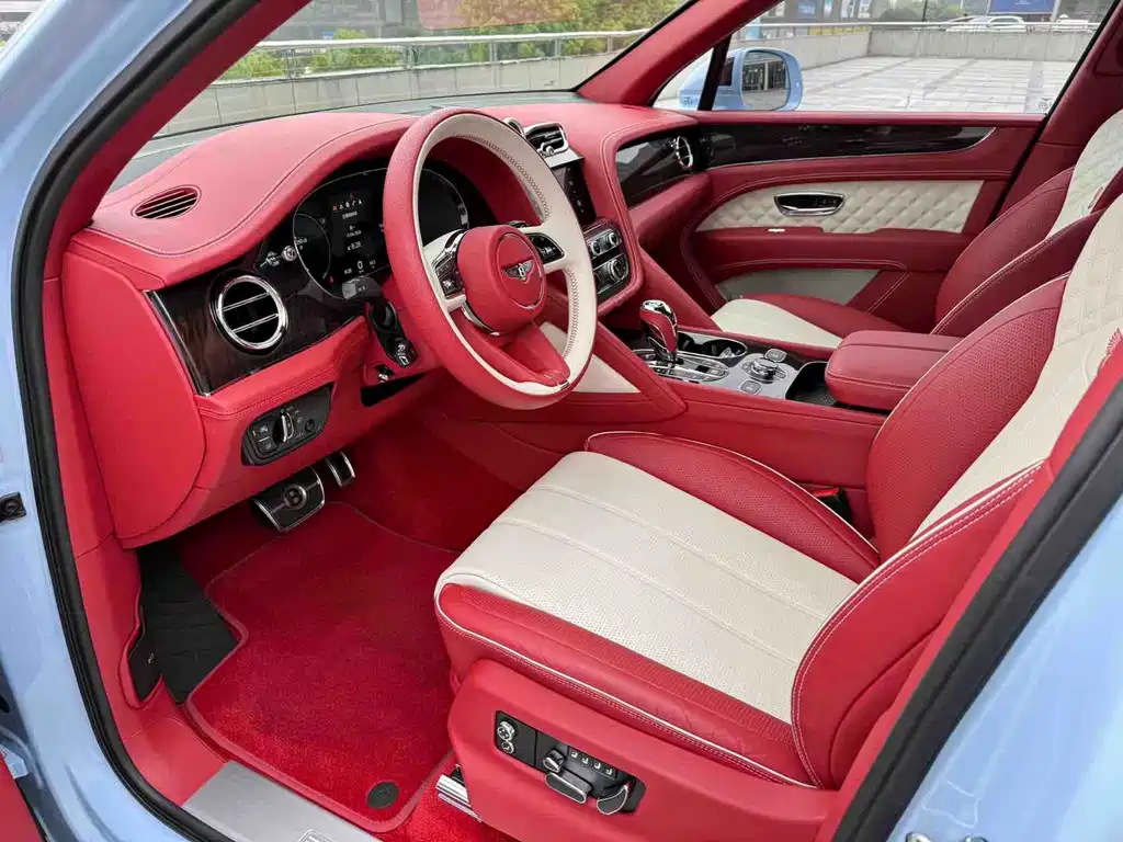 Bentayga 2022 4.0T V8