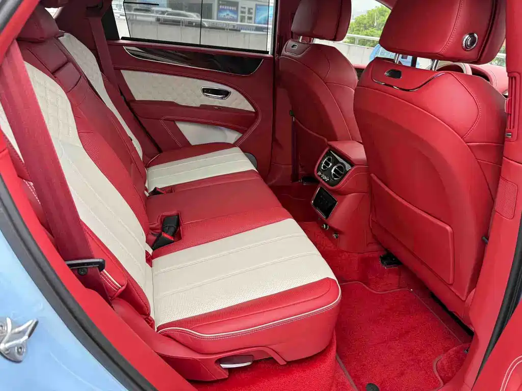 Bentayga 2022 4.0T V8