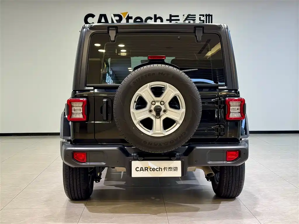 Jeep Wrangler 2021 2.0T Sahara Unlimited