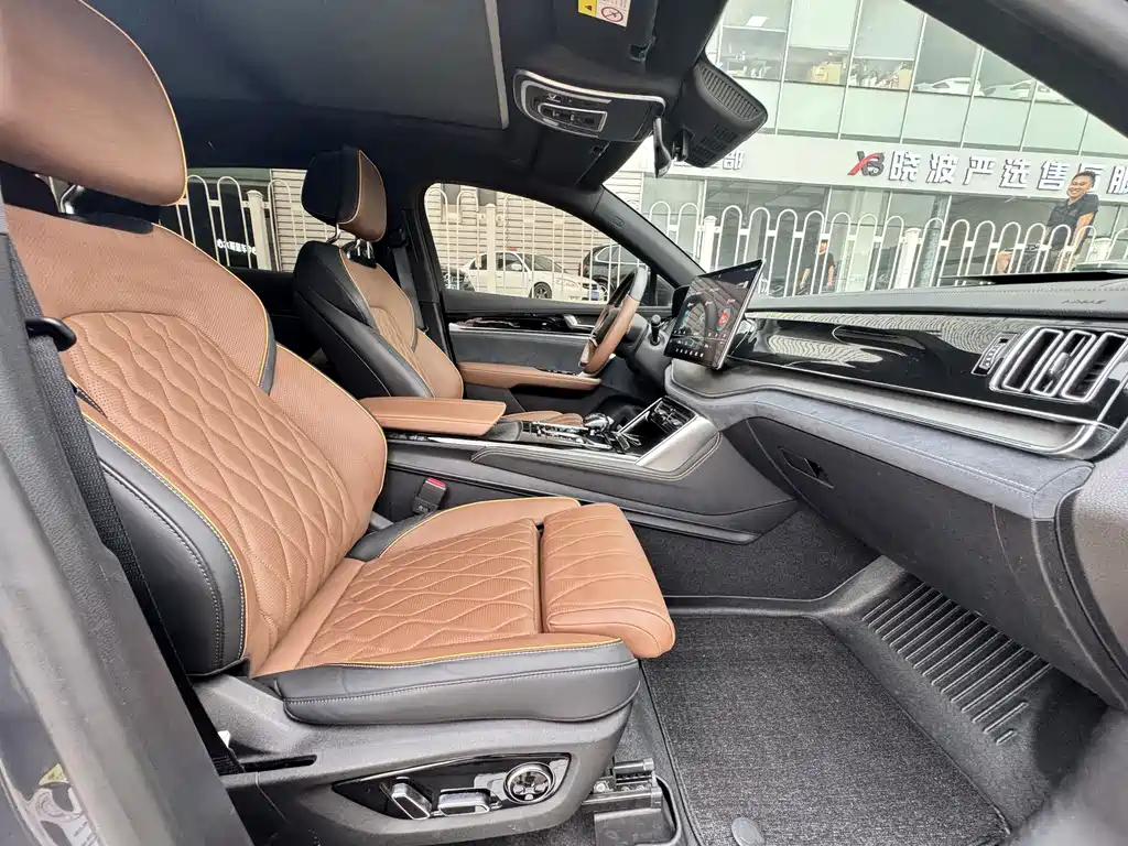 BYD Tang DM-i 112km Premium (2021)