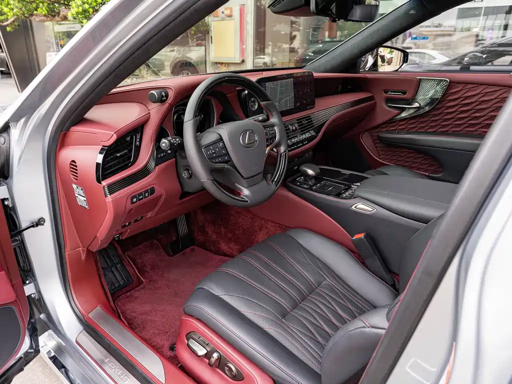Lexus LS 500h Executive Edition 2021
