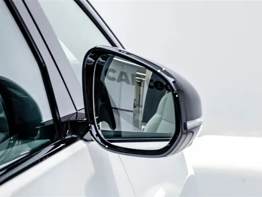 Li Auto MEGA 2025 Ultra Smart Refresh Edition