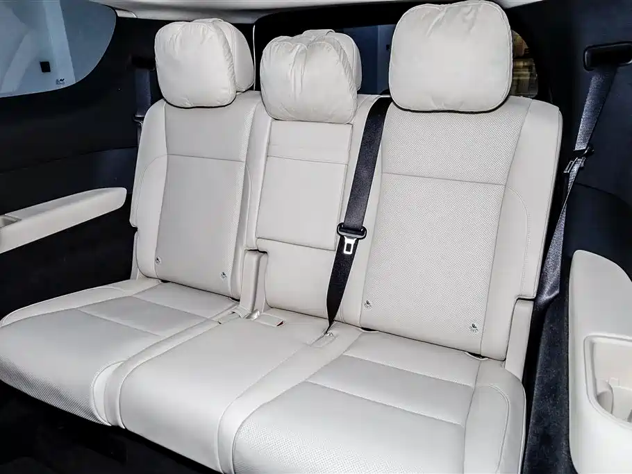 Li Auto MEGA 2025 Ultra Smart Refresh Edition
