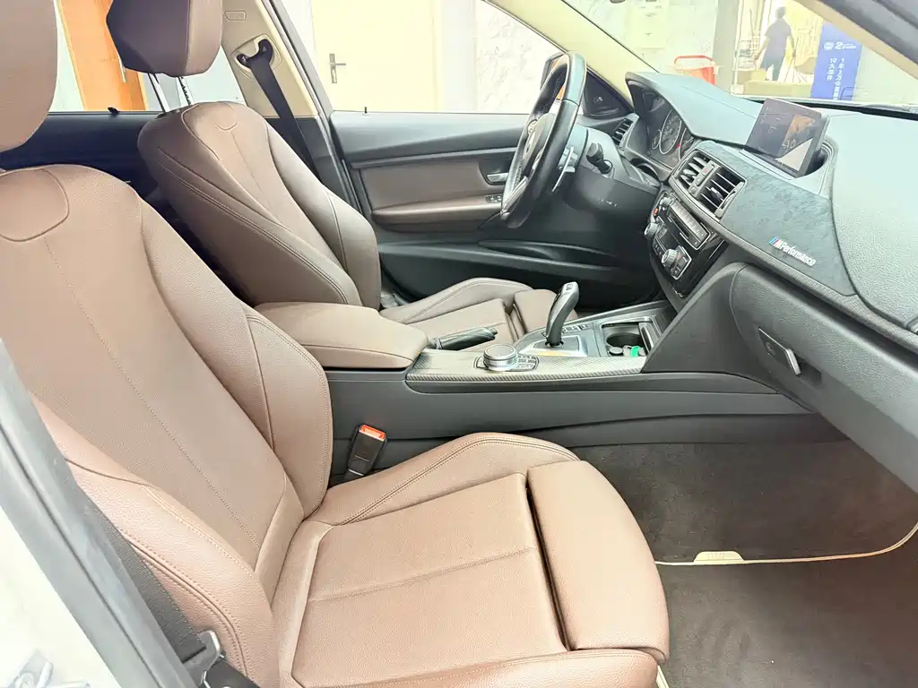 BMW 3 Series 2019 320Li Fashion