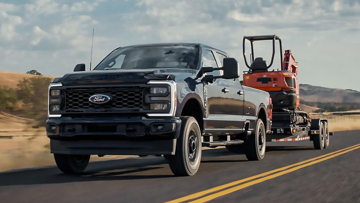 Тяжелые пикапы Ford, Ram и Chevrolet впервые проходят проверки безопасности IIHS: почему это важно