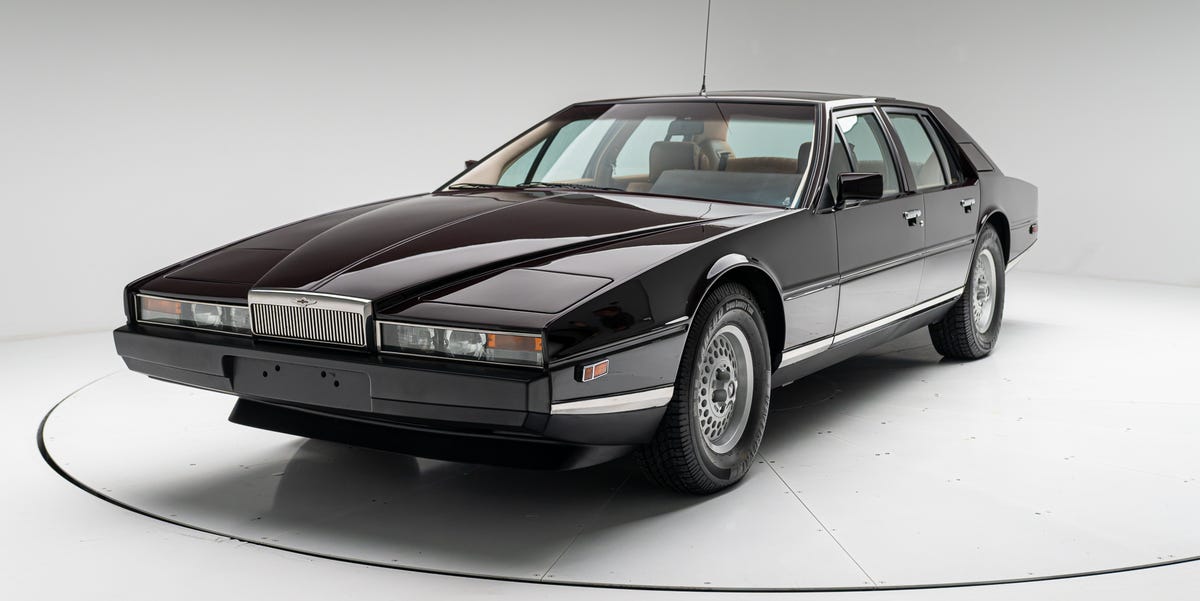 Aston Martin Lagonda: Самый безумный клиновидный седан в истории