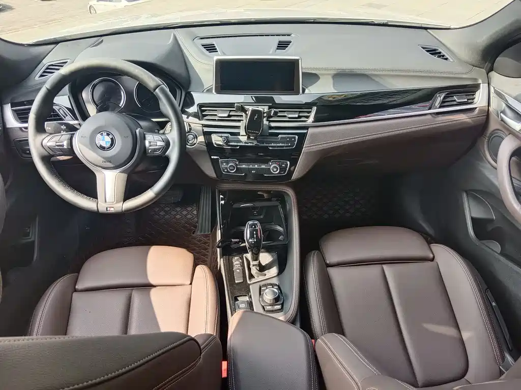 BMW X2 2020 sDrive25i Leading Edition M Sport Package